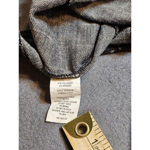 Haley & June Extra Small Women Crop Top Black White Tank Crop Top - Picture 4 of 9